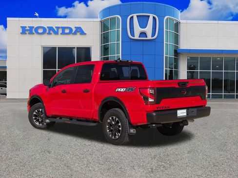 Used 2024 Nissan Titan PRO-4X w/ Pro-4x Utility Package AWD/4WD image 5
