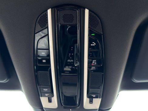 Used 2022 Porsche Cayenne E-Hybrid image 36