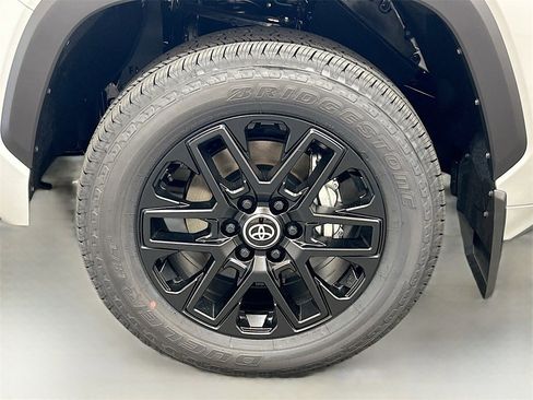 New 2026 Toyota Tundra SR5 image 9