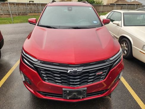 Used 2024 Chevrolet Equinox RS FWD image 2