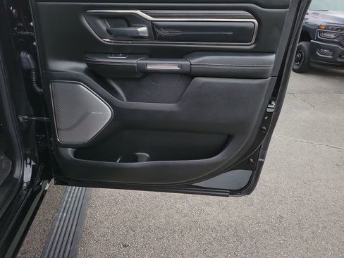 Used 2020 RAM 1500 Limited w/ Black Appearance Package image 27