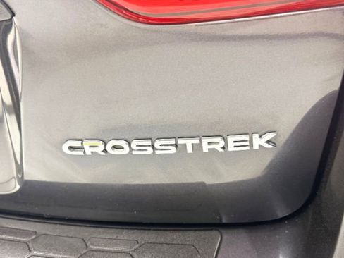 Used 2019 Subaru Crosstrek 2.0i Premium w/ Eyesight System image 17