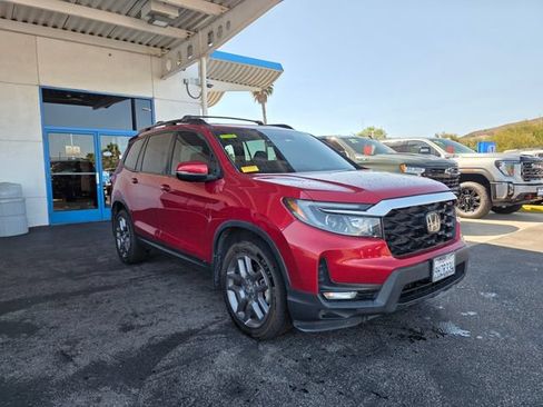 Used 2023 Honda Passport EX-L image 3