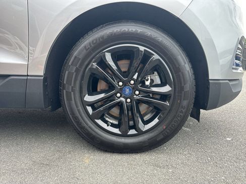 Used 2020 Ford Edge SEL w/ Cold Weather Package image 53