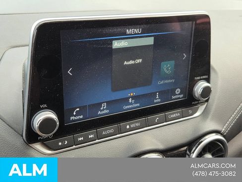 Used 2024 Nissan Sentra SV FWD image 17