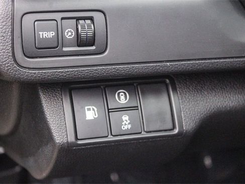 Used 2019 Honda Insight LX image 29