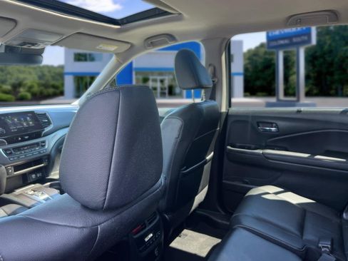 Used 2022 Honda Pilot Special Edition image 28