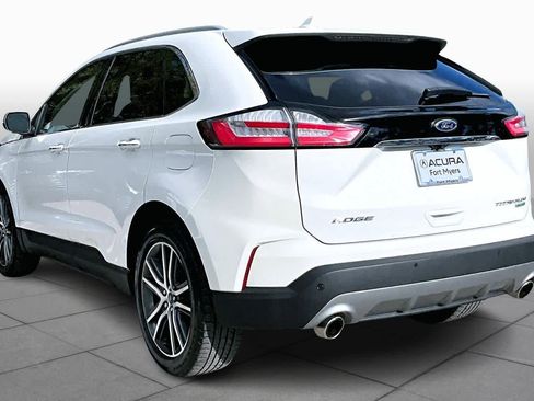 Used 2020 Ford Edge Titanium image 11