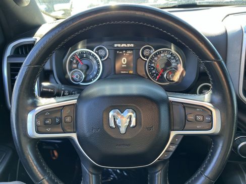 Used 2019 RAM 1500 Big Horn image 16