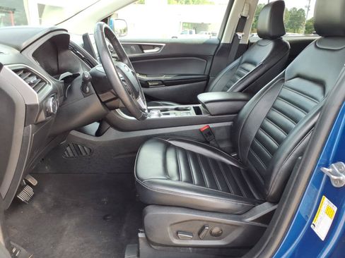 Used 2024 Ford Edge SEL AWD/4WD image 3