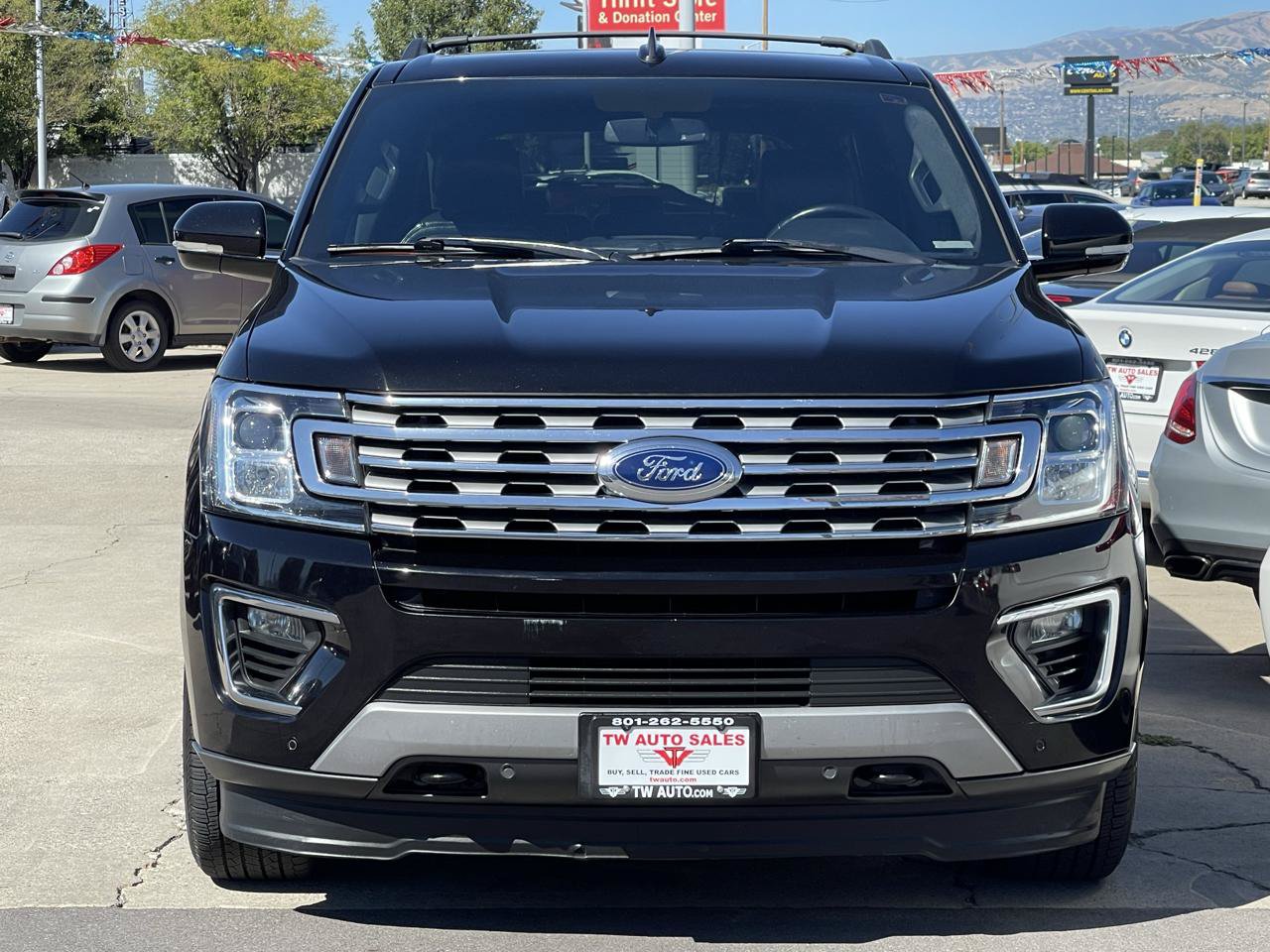 Used 2019 Ford Expedition Max Limited AWD/4WD image 2