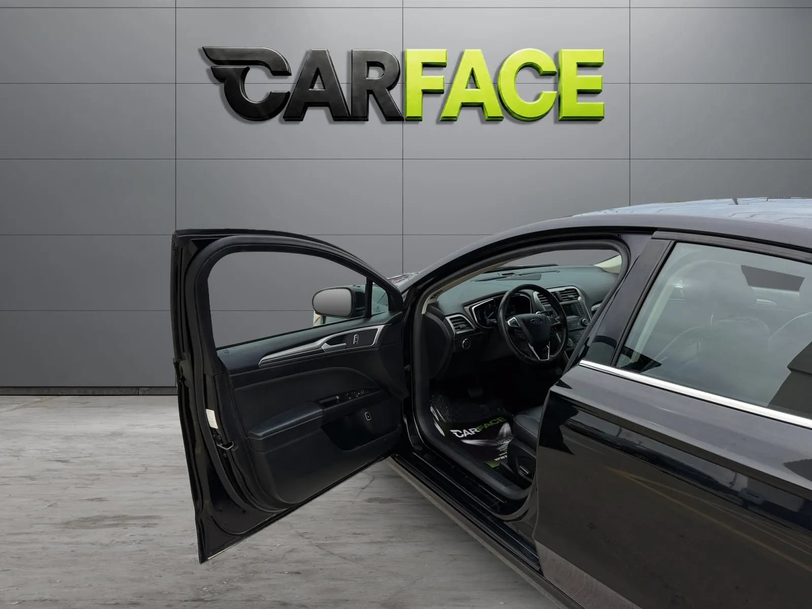 Used 2017 Ford Fusion SE w/ Equipment Group 601A FWD image 15