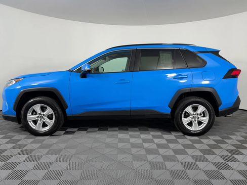 Used 2019 Toyota RAV4 XLE AWD/4WD image 13