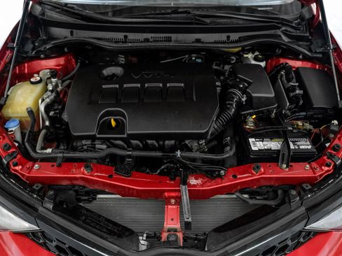 Used 2018 Toyota Corolla iM FWD image 45