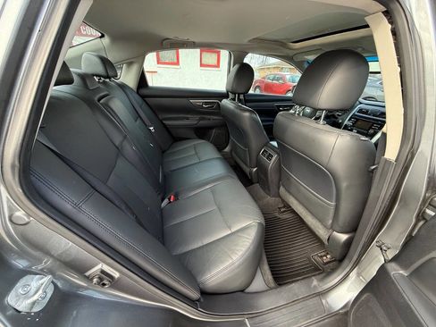 Used 2014 Nissan Altima 2.5 SL image 16