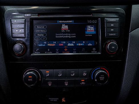 Used 2021 Nissan Rogue Sport S FWD image 20
