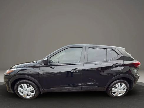 Used 2023 Nissan Kicks S image 8