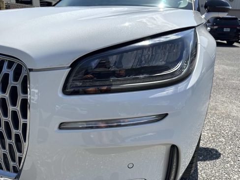 Certified 2023 Lincoln Corsair FWD w/ Equipment Group 101A image 9