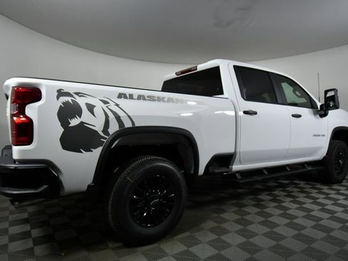 New 2026 Chevrolet Silverado 2500 W/T image 10