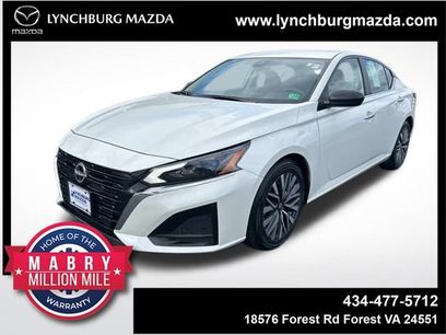 Used 2024 Nissan Altima 2.5 SV
