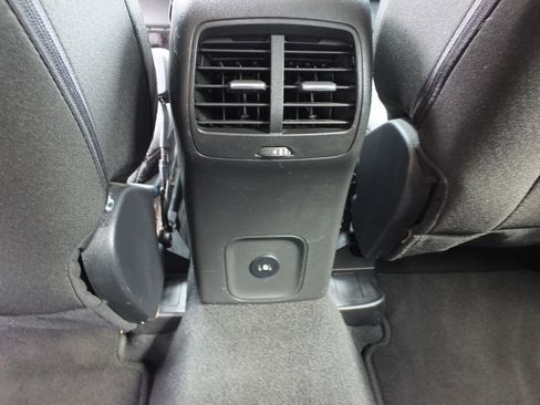Used 2024 Ford Escape Active image 18