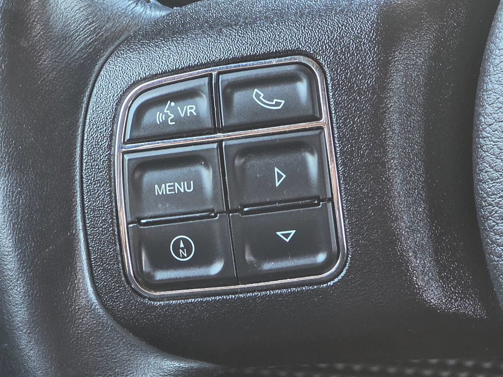 Used 2013 Jeep Wrangler Unlimited Sport w/ Connectivity Group AWD/4WD image 17