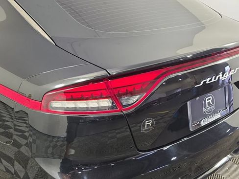 Used 2023 Kia Stinger GT2 AWD/4WD image 37