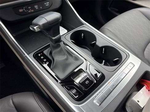 New 2026 Kia Carnival EX image 24