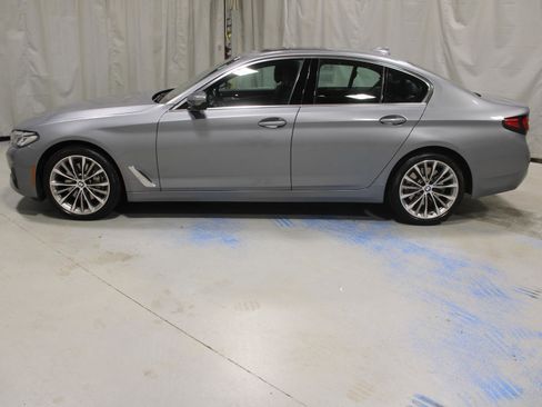 Used 2023 BMW 540i xDrive w/ Executive Package image 5