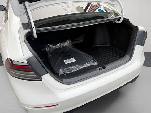 Used 2024 Honda Accord LX image 22