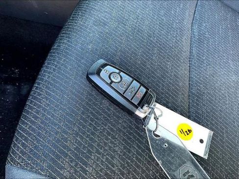 Certified 2022 Ford F150 XLT w/ Equipment Group 302A High image 36