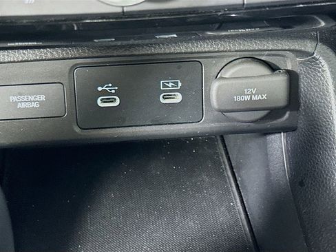 Used 2025 Honda Civic Sport image 28