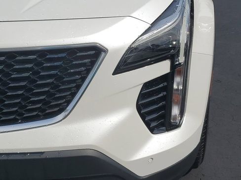 Used 2020 Cadillac XT4 Premium Luxury image 10
