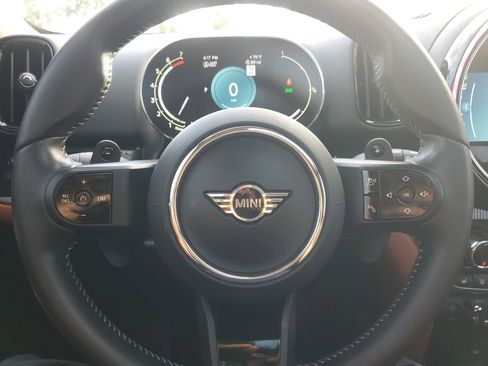 Used 2023 MINI Cooper Countryman S w/ Signature Upholstery Package image 22