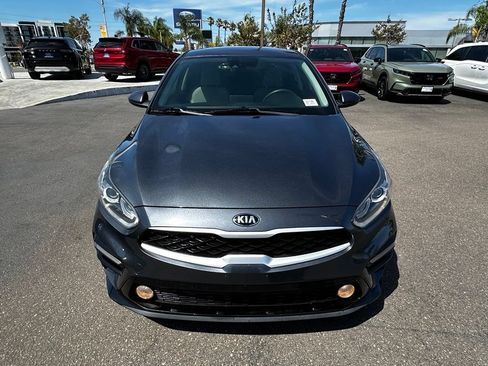 Used 2021 Kia Forte LXS FWD image 2