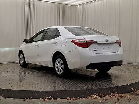 Certified 2016 Toyota Corolla L image 9