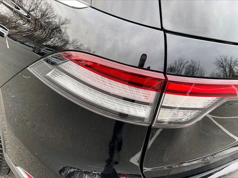 Used 2025 Lincoln Aviator Reserve w/ Illumination Package image 23