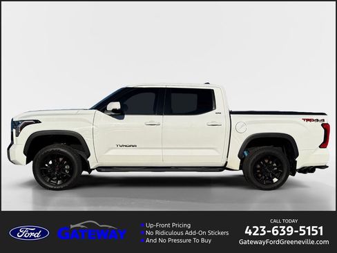 Used 2022 Toyota Tundra SR5 image 1