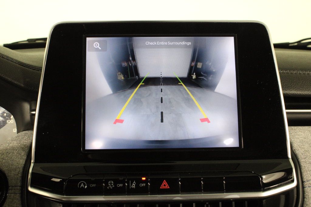 Used 2022 Jeep Compass Latitude FWD image 27