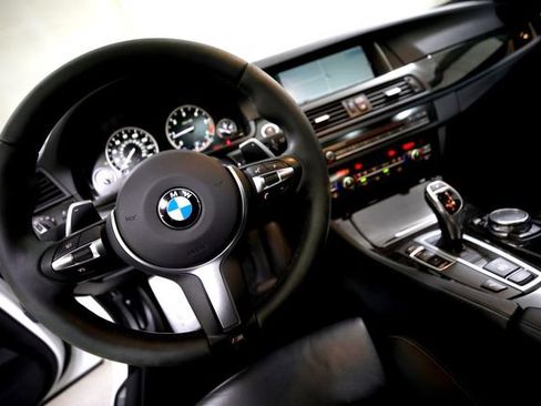 Used 2015 BMW 535d Sedan RWD image 9