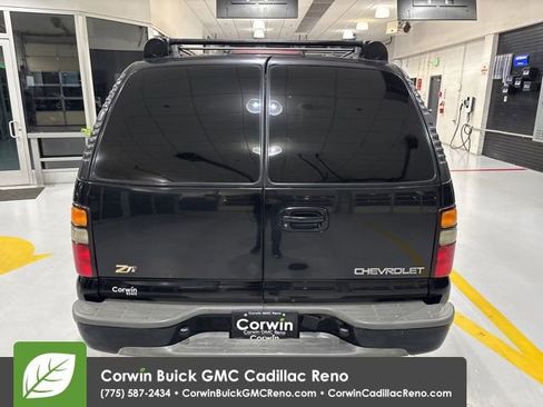 Used 2004 Chevrolet Tahoe Z71 w/ Z71 Preferred Equipment Group AWD/4WD image 5