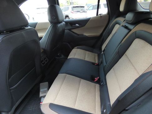 New 2026 Chevrolet Equinox ACTIV w/ Convenience Package III AWD/4WD image 13