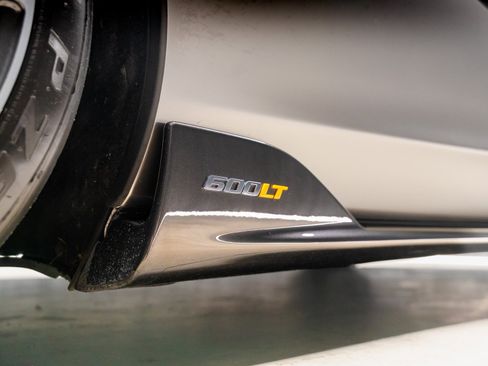 Used 2019 McLaren 600LT image 26