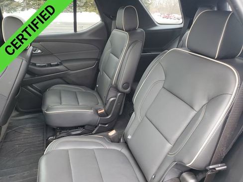 Used 2022 Chevrolet Traverse Premier w/ Redline Edition image 27