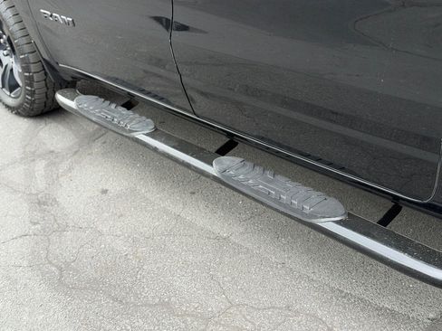 Used 2020 RAM 1500 Big Horn AWD/4WD image 18