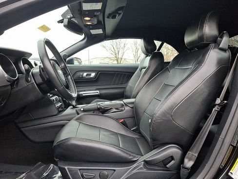 Used 2020 Ford Mustang Premium image 13