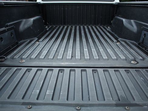 Used 2015 Toyota Tacoma 2WD Access Cab image 10