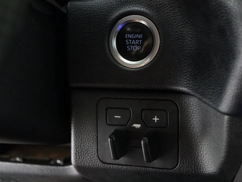 Used 2023 Toyota Tundra SR5 AWD/4WD image 17