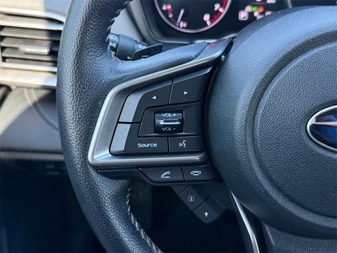 Used 2022 Subaru Outback Limited image 16