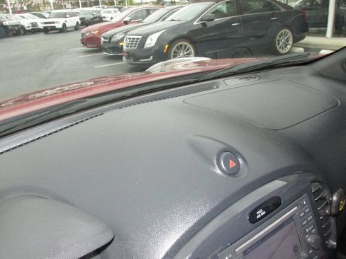 Used 2012 Nissan Juke SL image 57